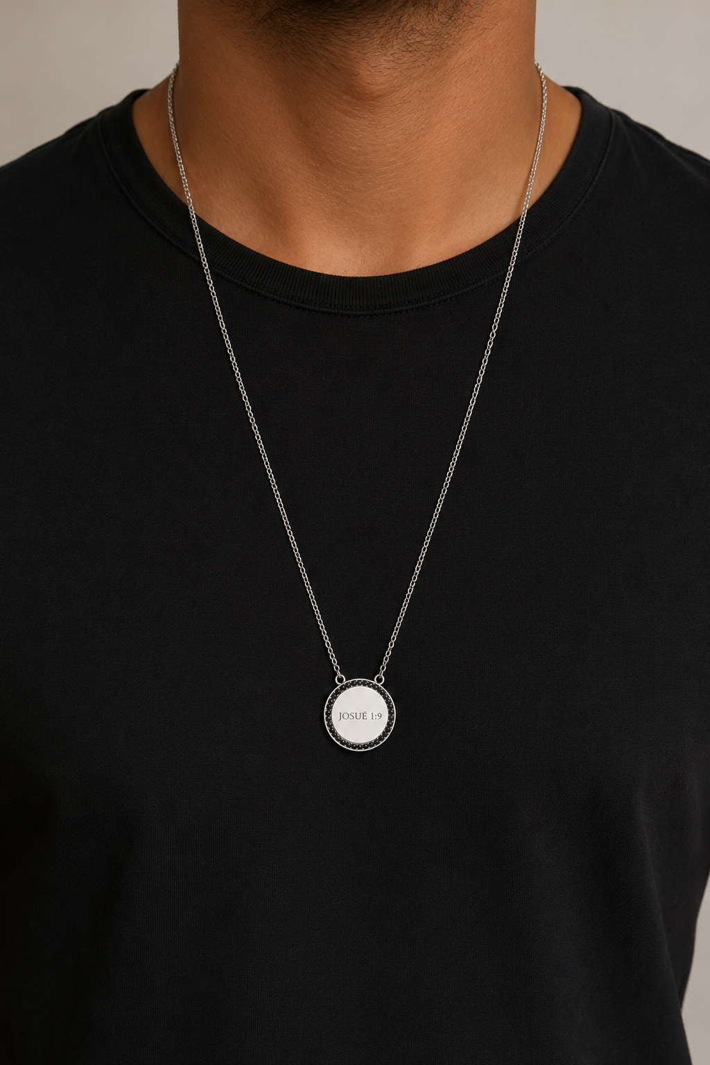 Duas Medalhas Personalizáveis com Diamantes Negros 2